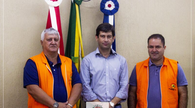 Prefeito recebe membros do Núcleo Extensionista Rondon - NER/UDESC